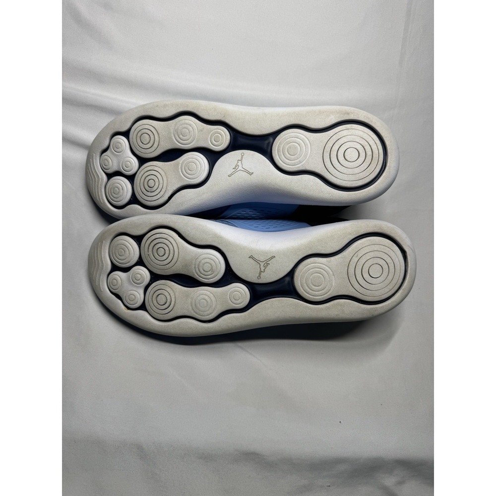 Jordan‎ Men's North Carolina Tar Heels Grind 2 Running Shoes Size 10.5 - Picture 6 of 7